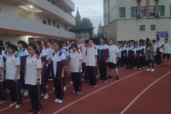 川科外国语学校 川科外国语学校