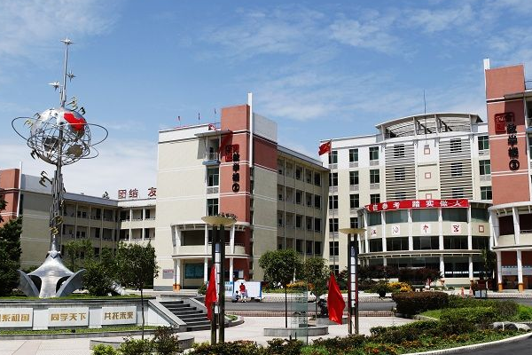 江油中学多大 江油中学多大