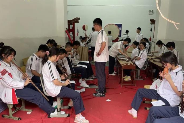 崇州崇庆中学 崇州崇庆中学