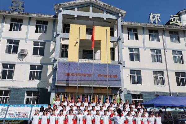 崇州市怀远中学2021年普高录取分数线