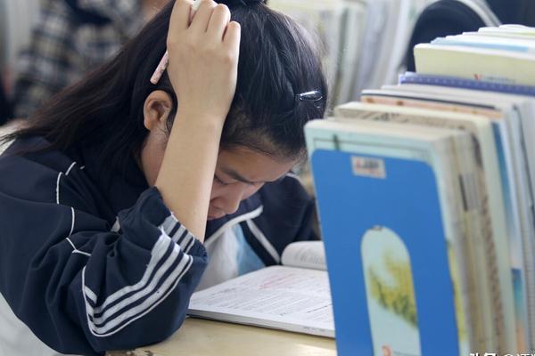 初中毕业学什么专业前景好 初中毕业学什么专业前景好