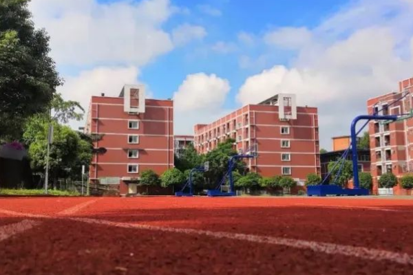 机械高级技工学校招生要求 机械高级技工学校招生要求