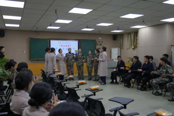 成都航空旅游职业学校 成都航空旅游职业学校