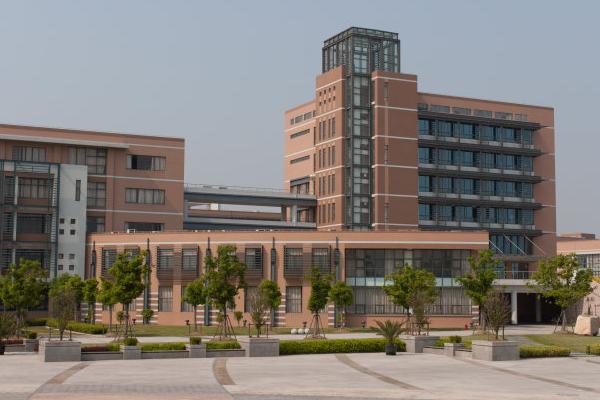 成都友爱职业技术学校 成都友爱职业技术学校