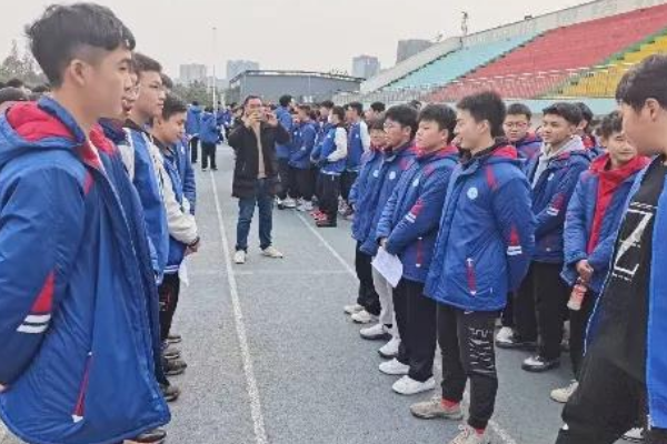 绵阳普明中学 绵阳普明中学