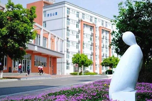 成都铁路卫生学校 成都铁路卫生学校