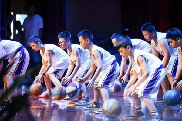成都树德中学博瑞实验学校举行音乐会 成都树德中学博瑞实验学校举行音乐会
