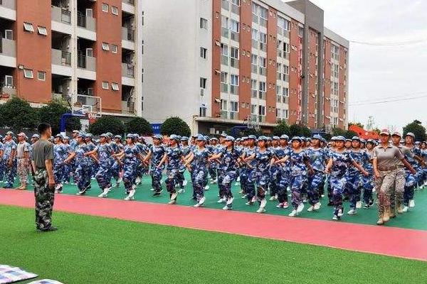 四川兴科城市交通技工学校 四川兴科城市交通技工学校