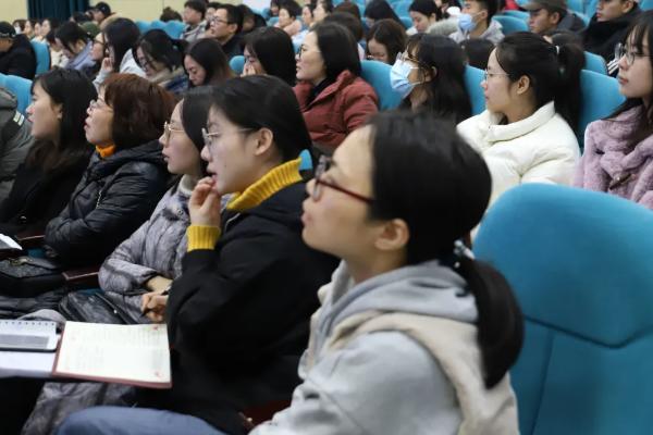 都江堰市领川实验学校校风好不好