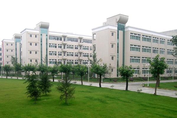 都江堰市嘉祥外国语学校 都江堰市嘉祥外国语学校