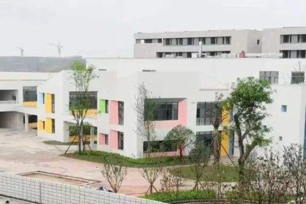 成都市工程职业技术学校 成都市工程职业技术学校