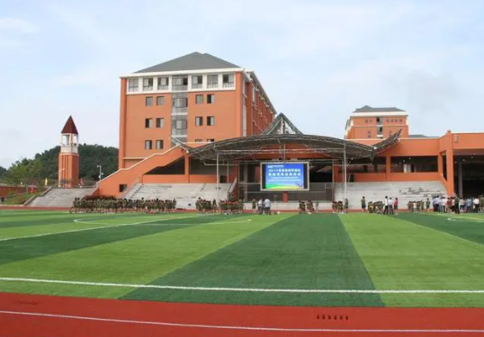蓬溪应用技术职业学校2022年录取分数线