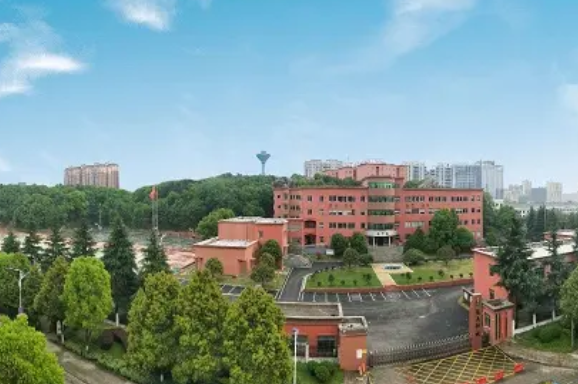 广安渝工职业技术学校2022年多少分能报考