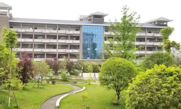 南充市第二职业中专学校2022年多少分能报考
