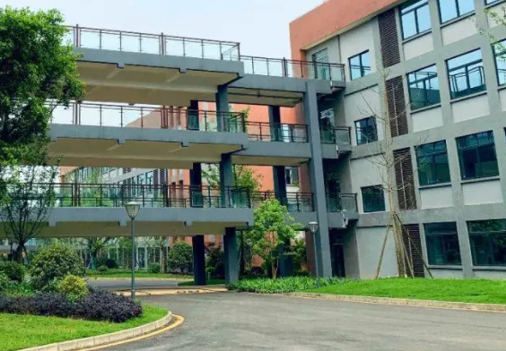 泸州市长江职业学校 泸州市长江职业学校