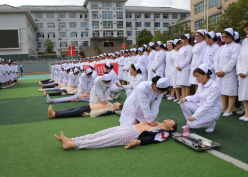 成都卫校学哪个专业好 成都卫校学哪个专业好