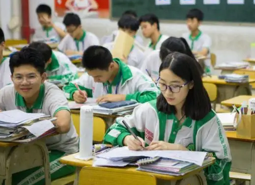 在成都如果中考没考上可以复读吗 在成都如果中考没考上可以复读吗