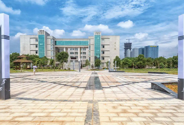 成都技师学院 成都技师学院