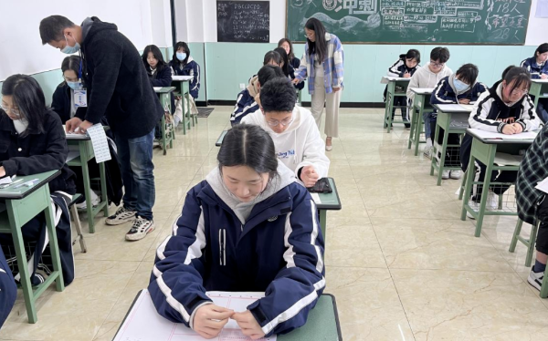 仁寿新科高级中学校是职高吗_录取分数线多少