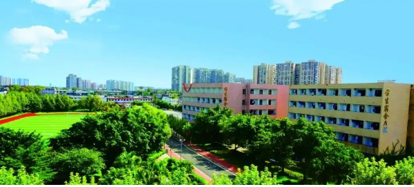 成都武侯区中专好不好
