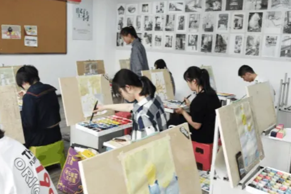 成都美术专业可以做什么样的工作