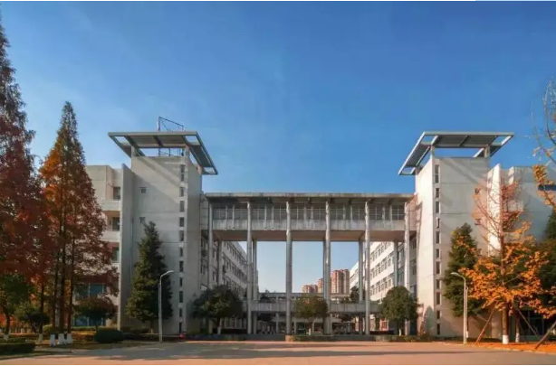 四川现代职业技术学院好不好