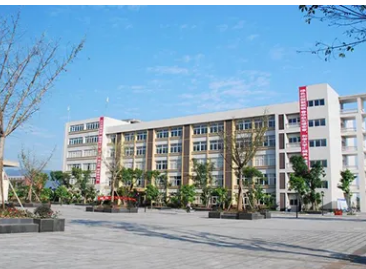 成都德圣中等职业学校怎么样