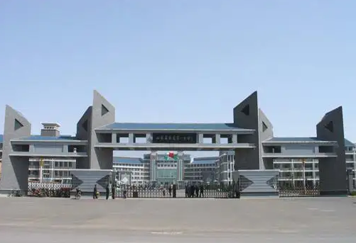 成都郫县三中2022年招生对象_考前心理辅导
