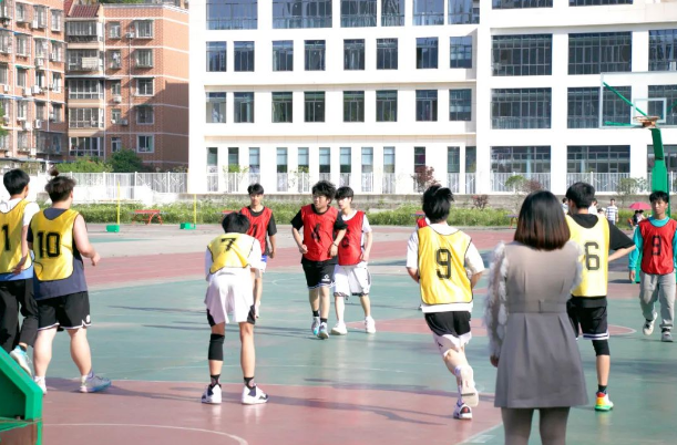 四川国盛技工学校哪些专业比较好呢