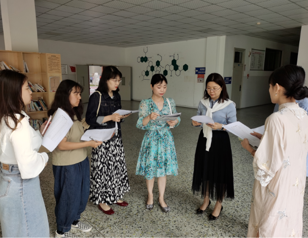 新都一中学学收费标准是怎么样的