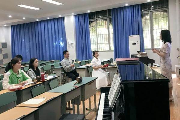 四川省双流中学召开音乐课堂实践活动 四川省双流中学召开音乐课堂实践活动