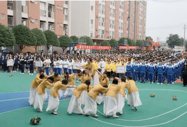 四川兴科城市交通高级技工学校 四川兴科城市交通高级技工学校
