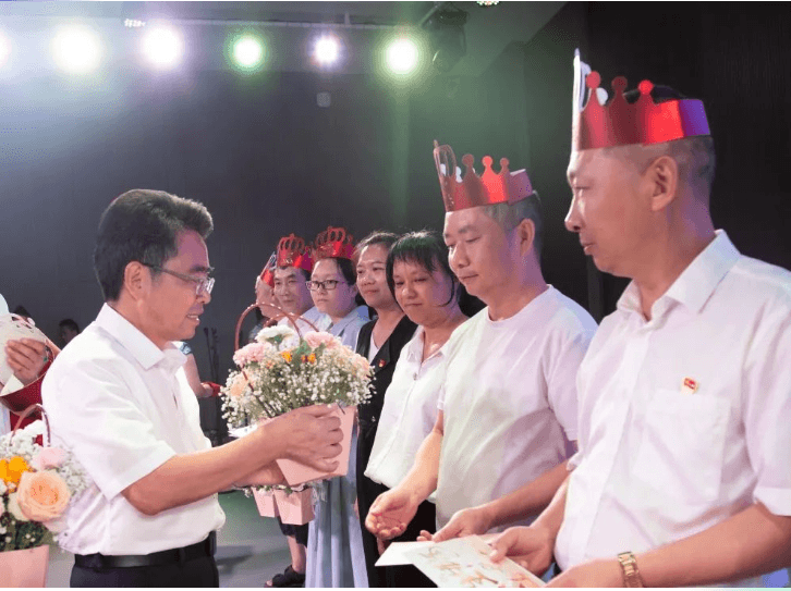 攀枝花经贸旅游学校 攀枝花经贸旅游学校