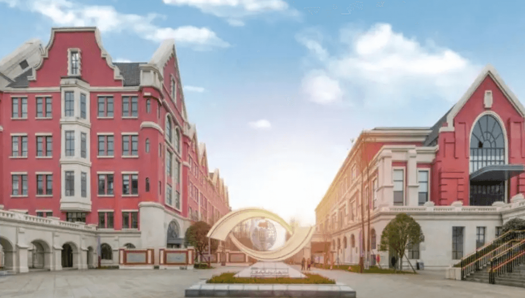 成都市新津区成外学校私立还是公立