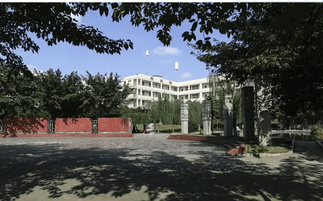 温江二中高中部住宿条件如何