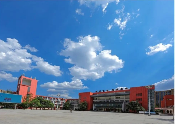 四川省金堂中学校官网是什么