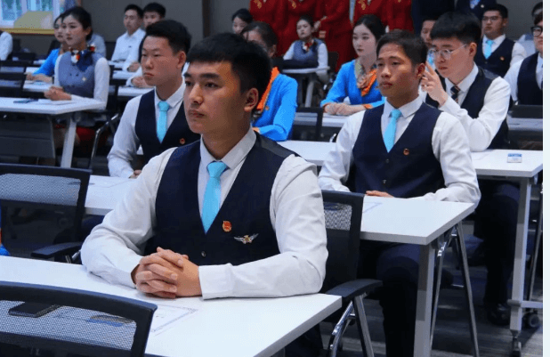 2023年成都航空旅游职业学校师资力量怎么样_地址在哪里