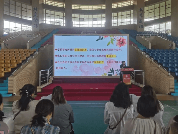 2023年四川省温江中学是重点高中吗_教学设施