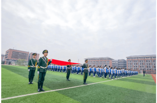 2023年广汉中学宿舍环境如何_优势有那些