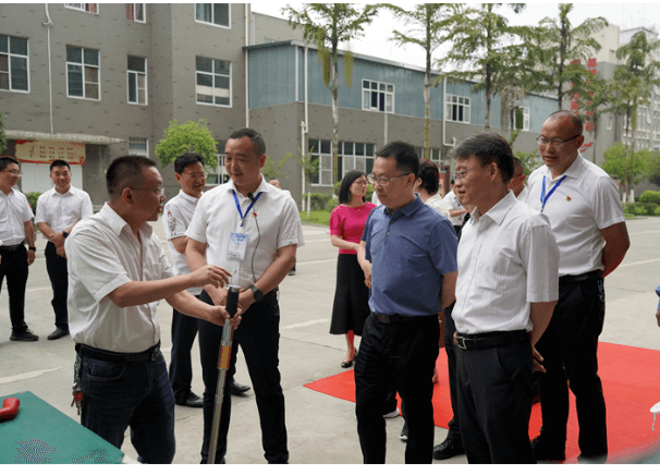 南溪职校2023年网站_教学设施