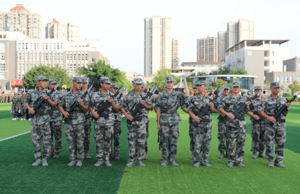 2023年宜宾市南溪职业学校宿舍_实训设施