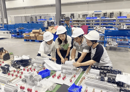 四川现代职业学院师资力量_办学性质