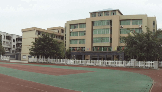 2023年成都市新都升庵中学教学设施_师资力量