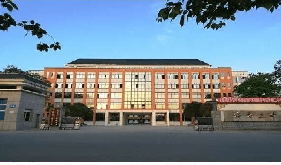 2024年四川省成都市郫都区第三中学师资介绍_师资是否强大