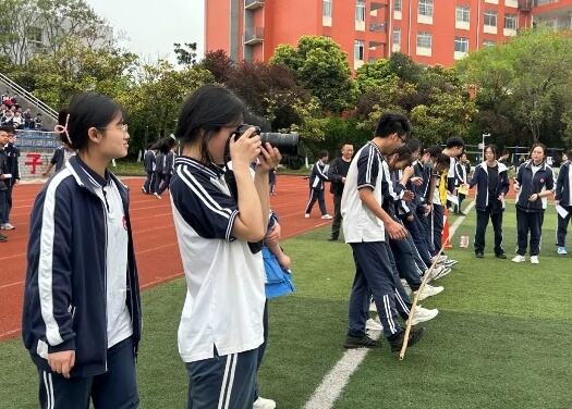 成都龙泉中学