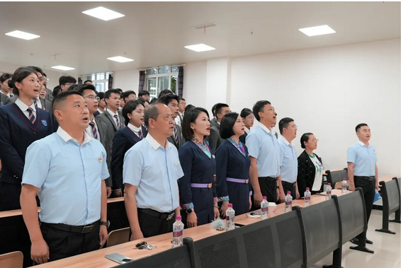 成都泛美航空旅游职业学校 成都泛美航空旅游职业学校