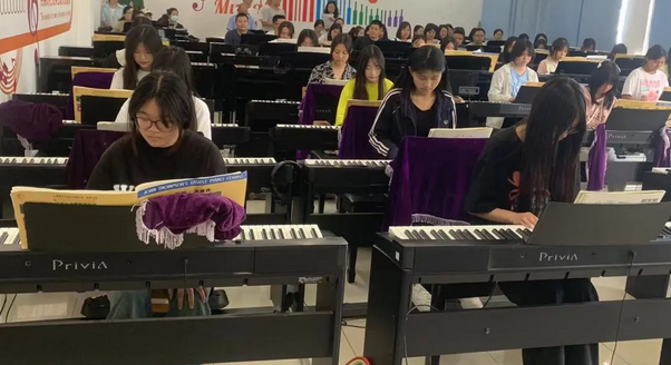 2024年德阳科贸职业学院学校地址在哪_交通是否方便
