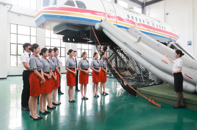 四川天府新区航空旅游职业学院 四川天府新区航空旅游职业学院