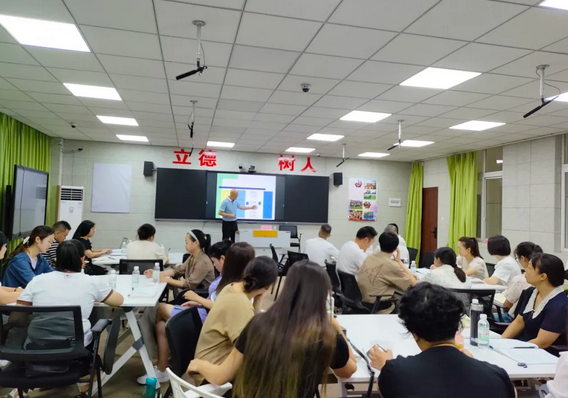 2024年南溪职校学校是民办还是公办学校_学校好不好