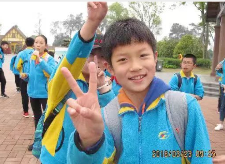 2024年成都棠湖外国语学校学校校训情况介绍_学校校训好不好